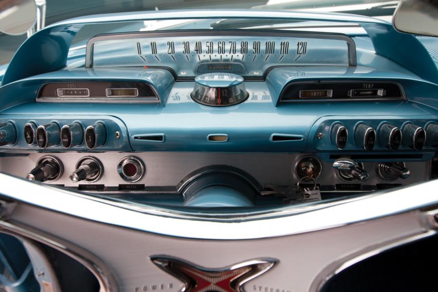  Dodge Polara D-500 Hardtop Coupe 1960 года  (фото 8 из 23)